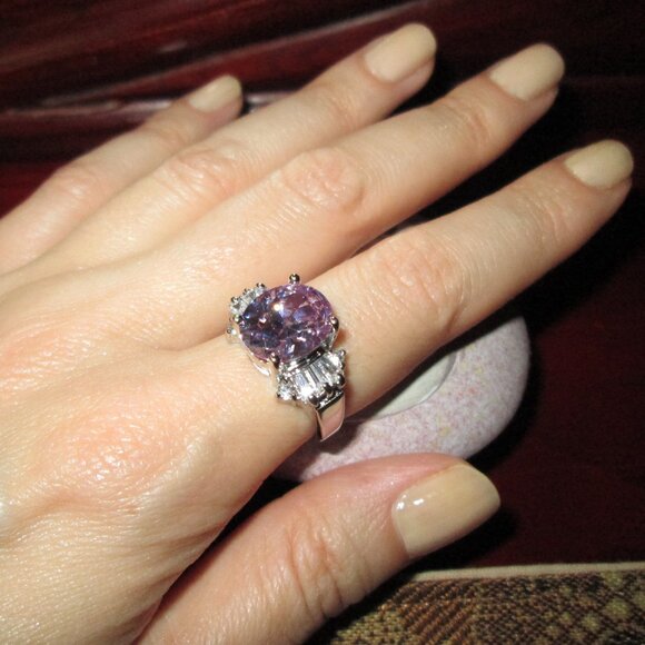 Lilac Bauble CZ Cocktail ring - Picture 9 of 9